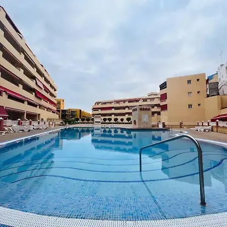 Apartment Cozy Beachfront Flat With Pool & Panoramic Sea View Terrace